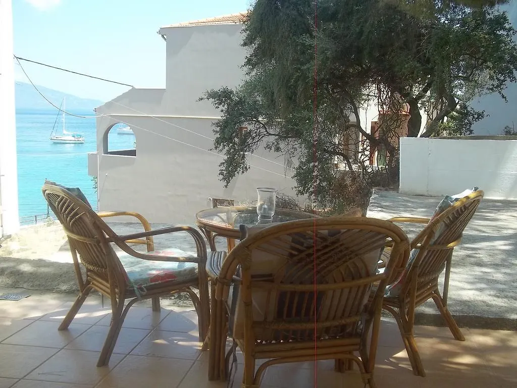 Santafemia Apartment Agia Efimia