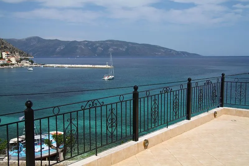 Santafemia Apartment Agia Efimia