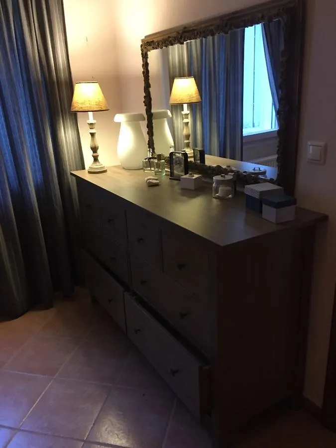 Santafemia Apartment Agia Efimia